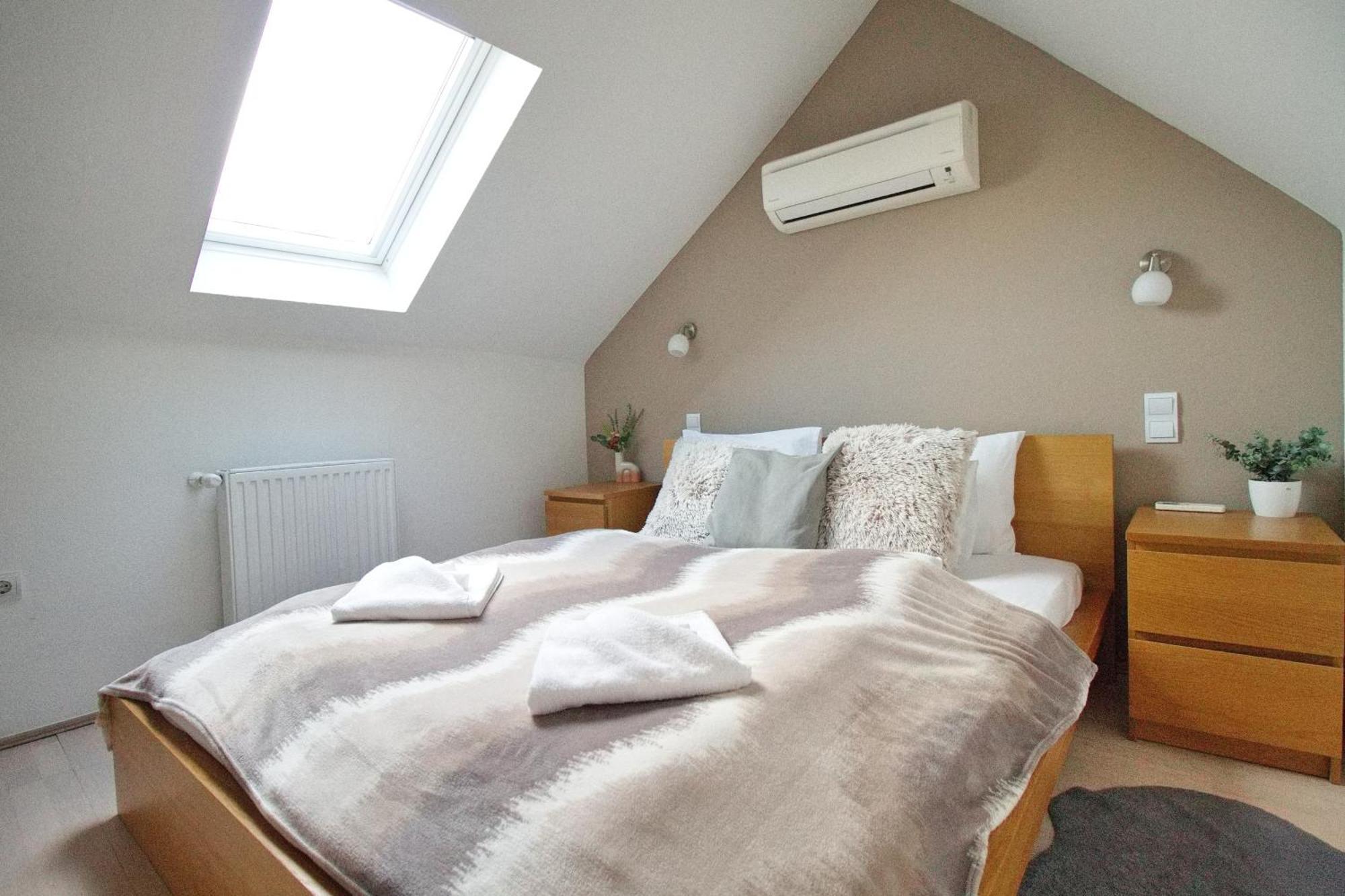 Premium Buda Castle Apartment Boedapest Buitenkant foto